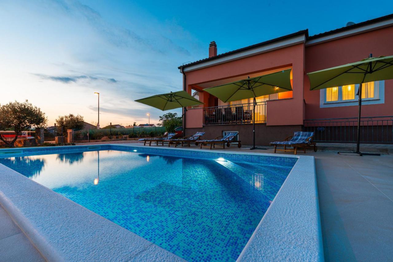 Villa Solis Zadarvillas エクステリア 写真
